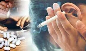 الخمر: مابين أوهام المرح ودوامات الاكتئاب