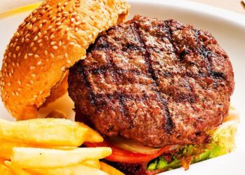 سمك محشي في الفرن