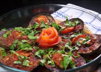 سمك محشي في الفرن