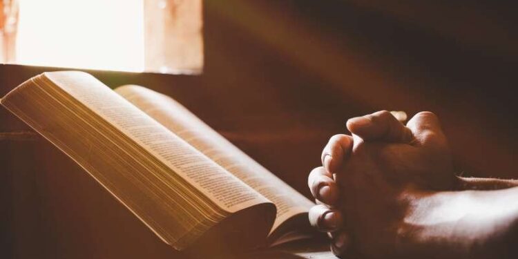 تساعية شفائية من أخطار الأوبئة