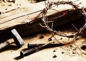 تأملات في الجمعة العظيمة – المسيح على الصليب، ذبيحة حب و بذل