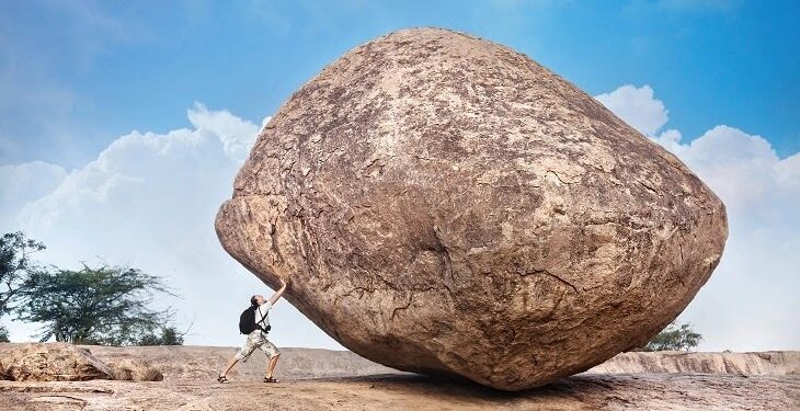 صخره لا تتحرك -قصة وعبرة-