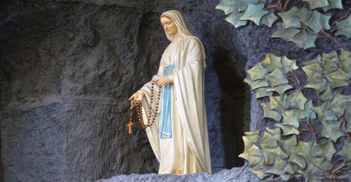 صلاة الى مريم، سيدة لورد