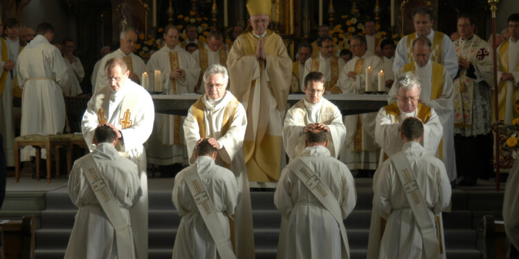 صلاة لأجل الكهنة