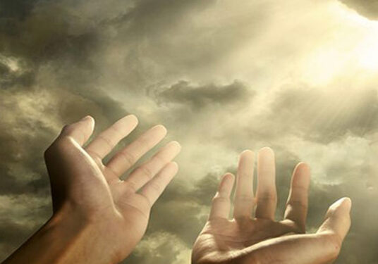 صلاة من أجل تبريك أماكن السكن والعمل