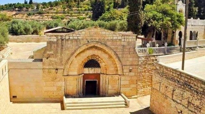 كنيسة الجثمانية كنيسة قبر العذراء مريم – القدس