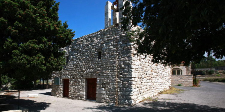 كنيسة مار نهرا والقديسة صوفيّا (دملصا) – كنائس لبنان