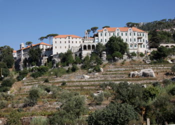 دير مار يوحنّا الصابغ (الخنشارة) – كنائس لبنان