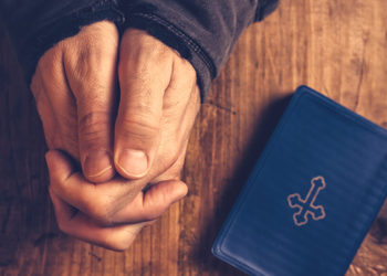 توضيح مفهوم الإيمان؟