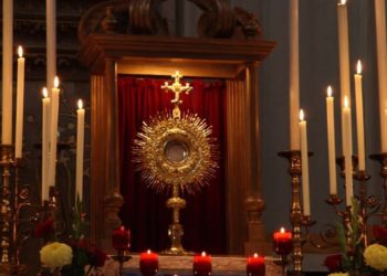 خميس الجسد – عيش حبّ المسيح في سرّ القربان