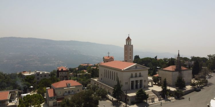 كنيسة «مار زخيا العجائبي» الأثرية – عجلتون – كنائس لبنان