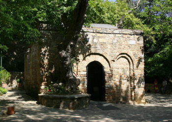 بيت مريم العذراء Meryem Ana Evi – كنائس تركيا