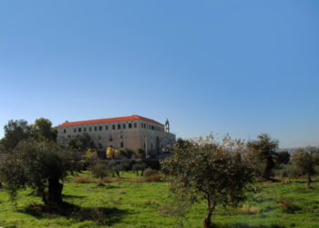 دير رقاد والدة الإله – بكفتين – كنائس لبنان