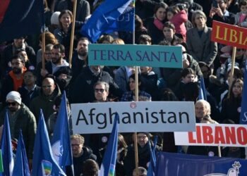 البابا فرنسيس في 01 يناير 2025: لنصلِّ لكي تتوقف المعارك على جميع الجبهات، ويتمَّ التركيز على السلام والمصالحة