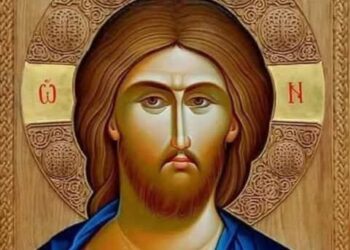 يصوّر القديس متى الإنجيليّ المسيّا كمخلِّصٍ وديّانٍ معاً