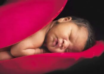 ما هي صلاة التبّني الروحي لطفل معرّض للإجهاض؟