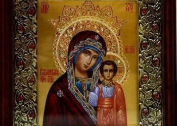 أيقونة “حماية روسيا” أو أيقونة سيدة قازان …