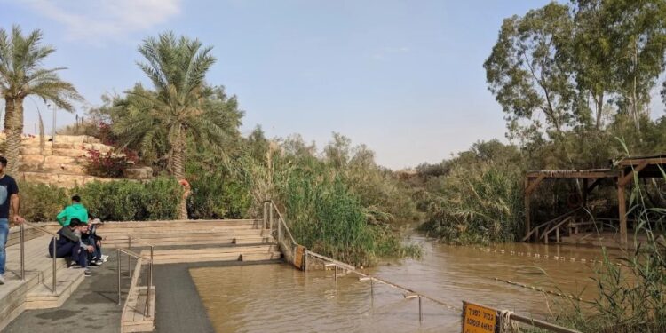 المَغْطَس: مَوْقِعُهُ ومَعَالم التَّاريخيَّة والأثريَّة والرُّوحيَّة بقلم : الأب لويس حزبون – كنائس القدس